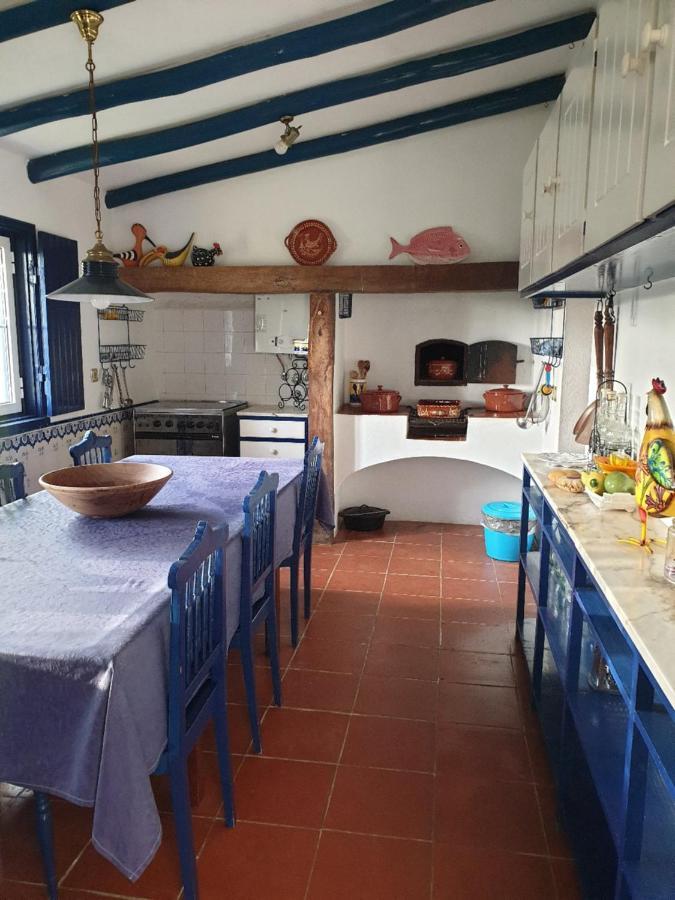 Sondela Self Catering Villa São Martinho do Porto Exterior photo