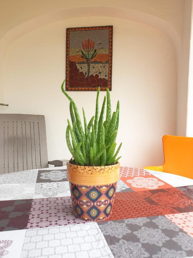 Sondela Self Catering Villa São Martinho do Porto Exterior photo