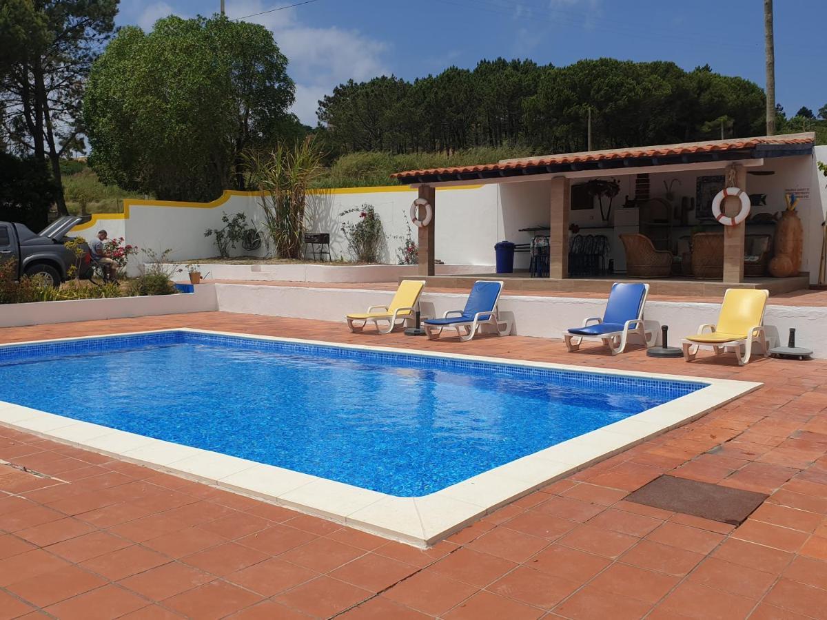 Sondela Self Catering Villa São Martinho do Porto Exterior photo